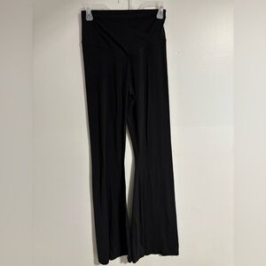 American Eagle Outfitters Black crossover Leggings